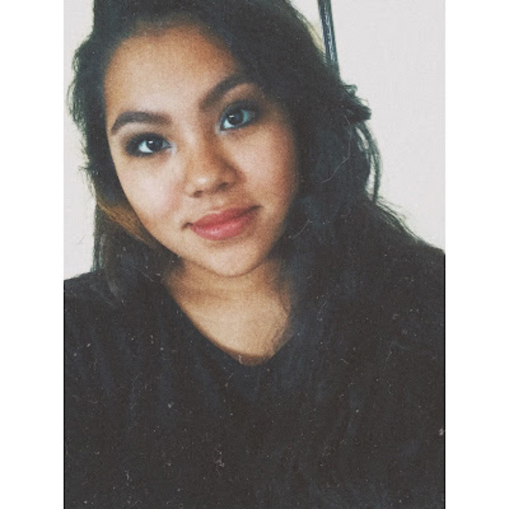 Meet your Posher, Cassandra